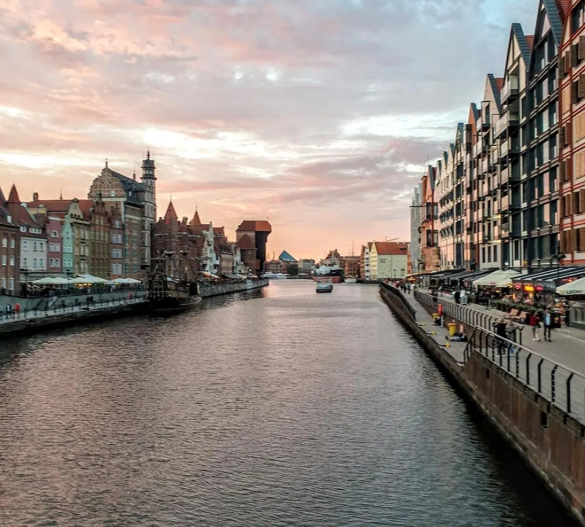 Apartment 60M2 & Walking To The Beach Gdansk 0*,